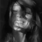 ariana-grandes-petal-blossoms-to-no-1-on-the-billboard-200-with-295000-units-securing-her-seventh-chart-topping-album