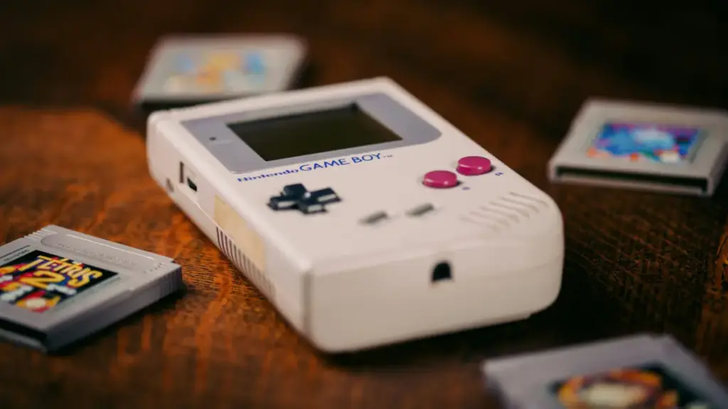 powering-the-past-the-definitive-guide-to-maximizing-battery-life-in-vintage-handheld-consoles