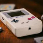 powering-the-past-the-definitive-guide-to-maximizing-battery-life-in-vintage-handheld-consoles