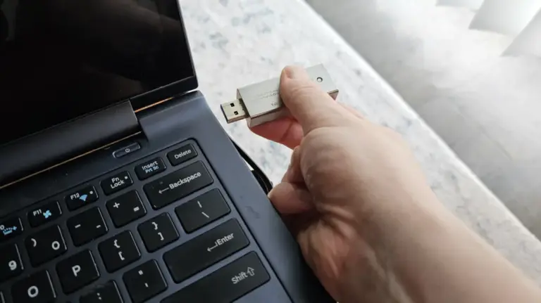 the-complete-masterclass-on-usb-drive-formatting-for-windows-why-you-need-it-and-how-to-do-it-right