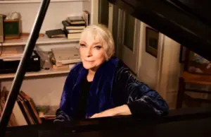 the-evergreen-voice-judy-collins-at-87-on-her-final-lap-resilience-and-a-lifetime-in-folk-rock