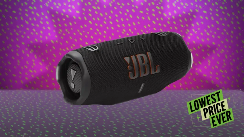 the-ultimate-outdoor-audio-powerhouse-jbl-charge-6-hits-record-low-price-of-129-95-in-rare-35-off-sale